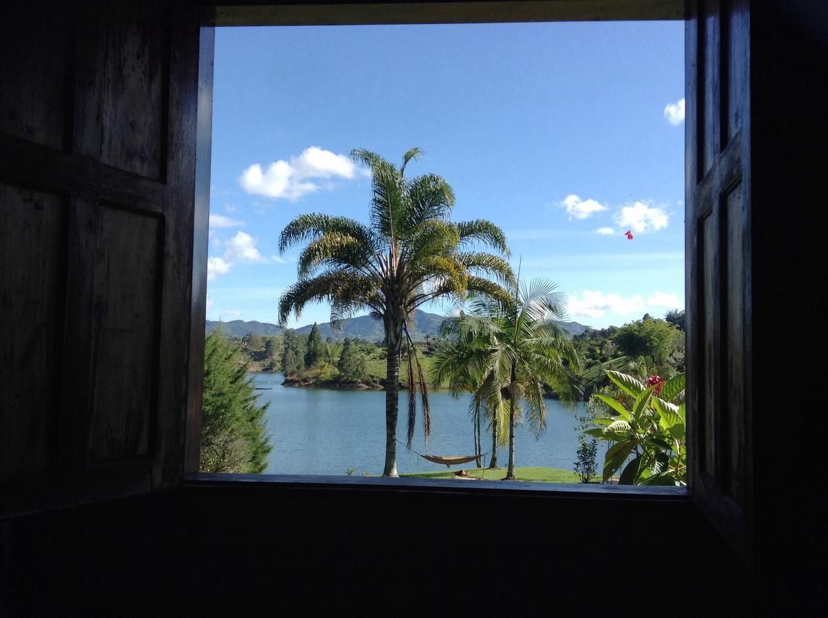 Casa Finca Tipica The Lake Hotel Guatape Ngoại thất bức ảnh
